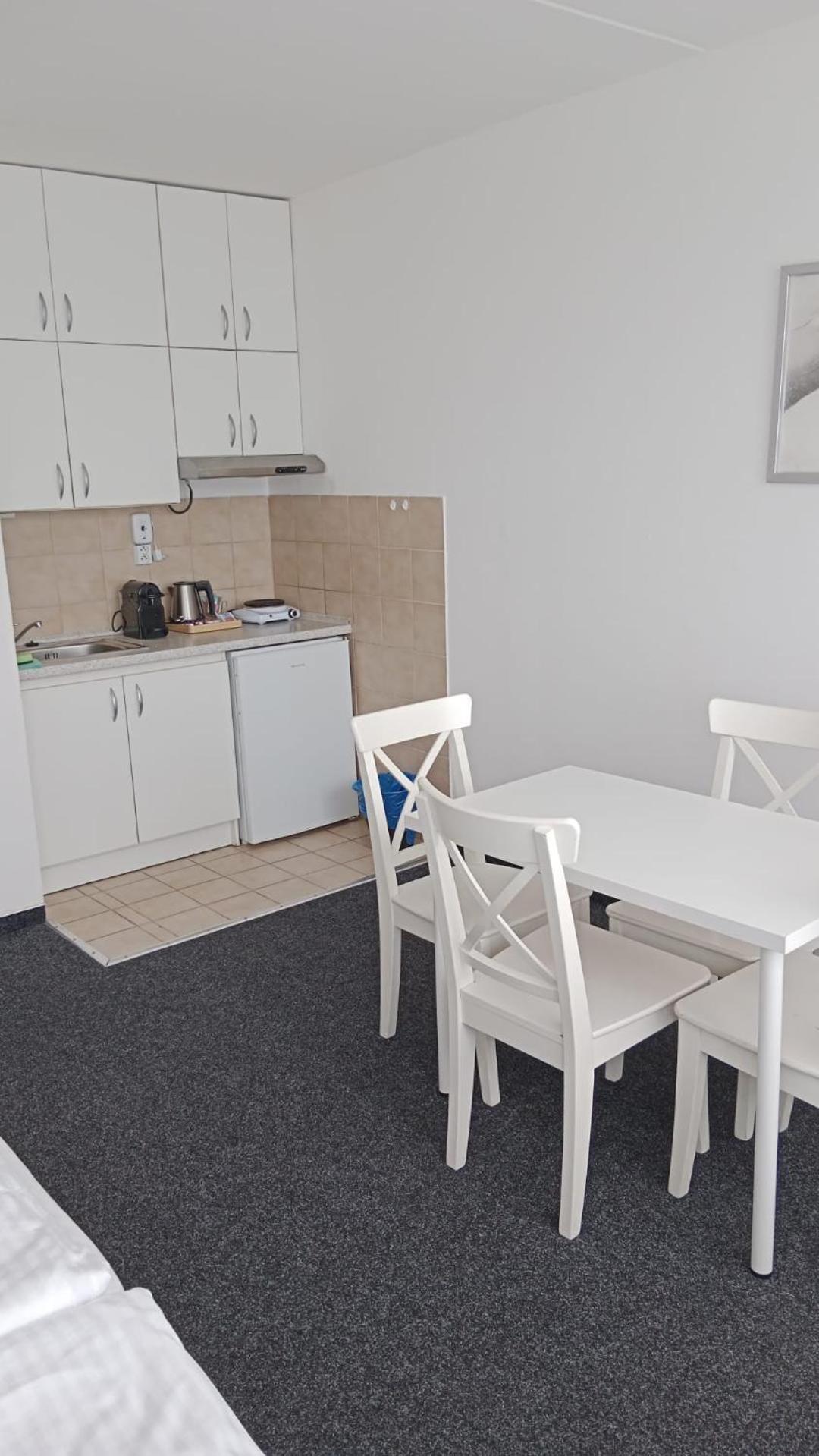 Apartmany Bryksova Prague Exterior photo
